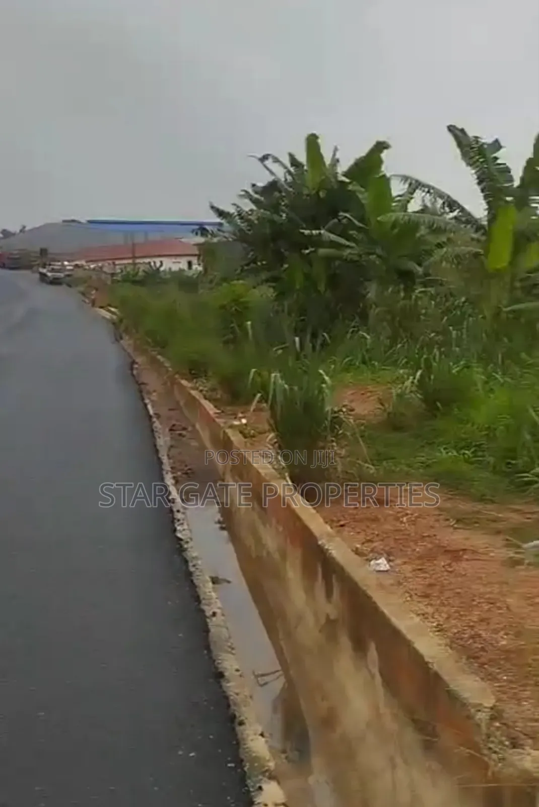 4 Plots for Sale at Adanwomase ( Near Asonomaso/ Bonwire).