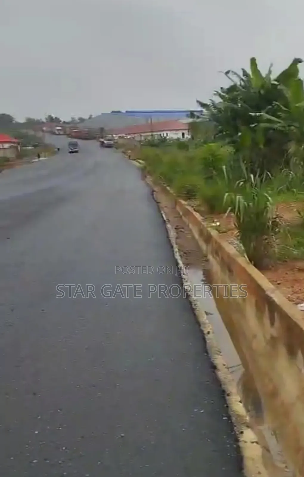 4 Plots for Sale at Adanwomase ( Near Asonomaso/ Bonwire).