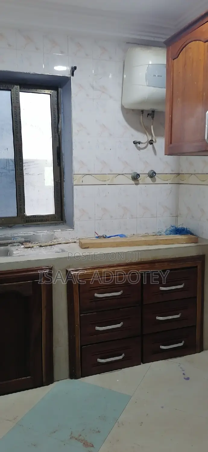 2bdrm Apartment in Spintex Bastona for rent