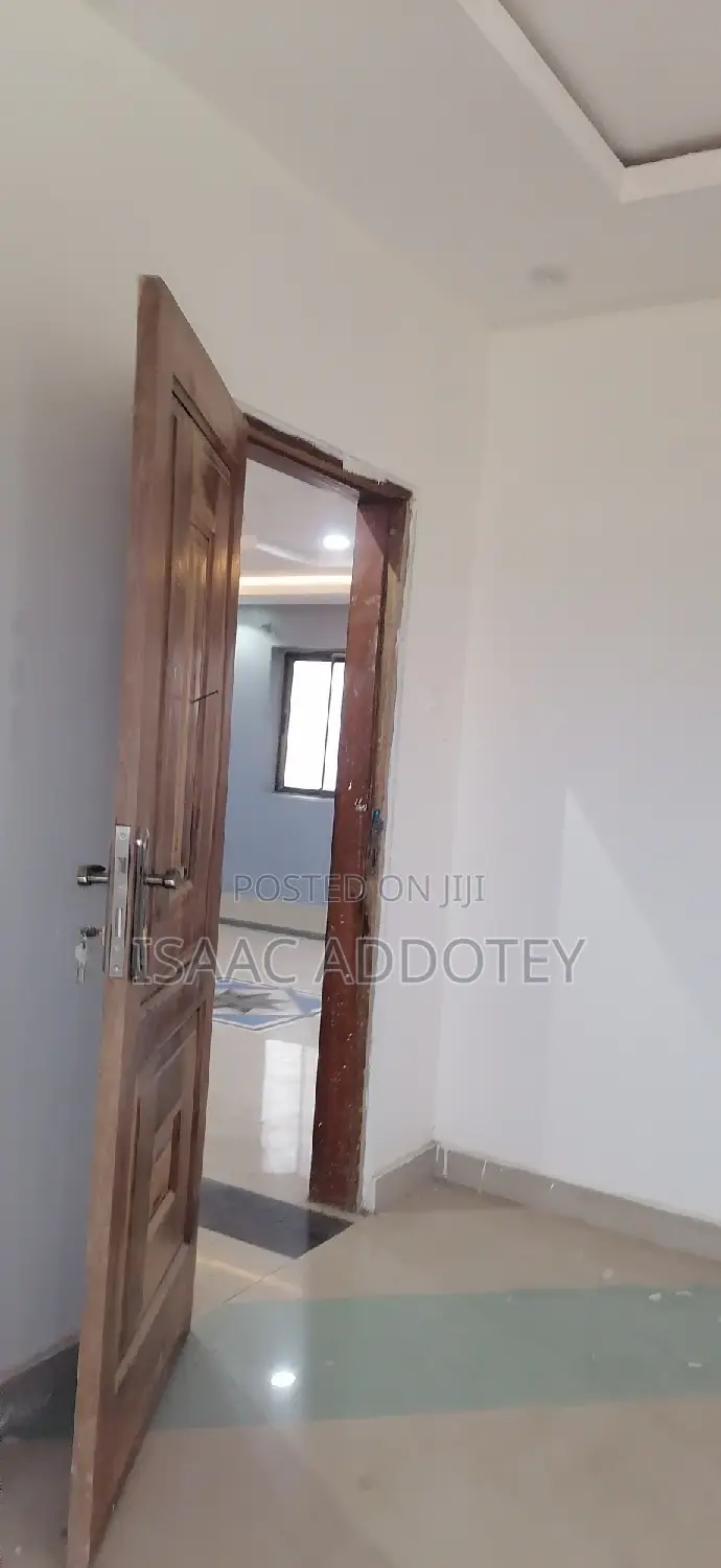 2bdrm Apartment in Spintex Bastona for rent