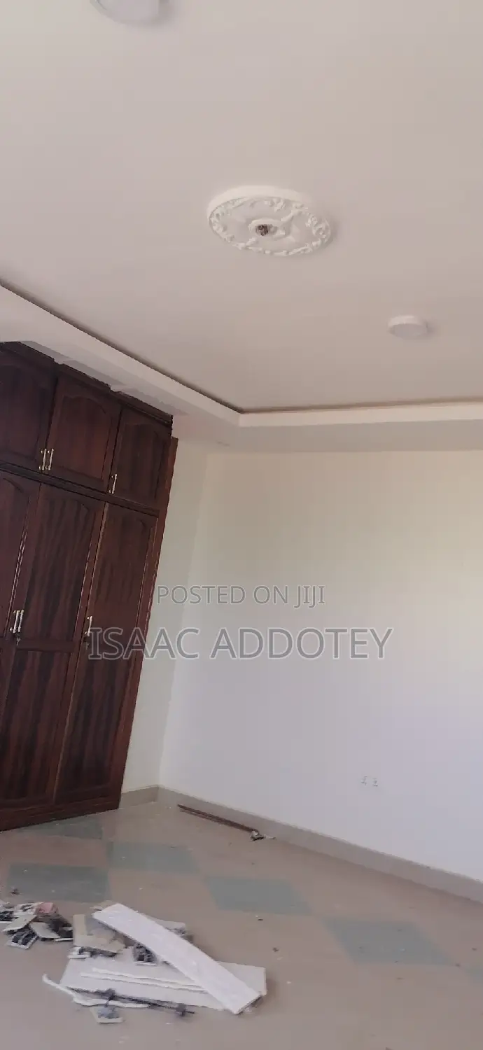 2bdrm Apartment in Spintex Bastona for rent