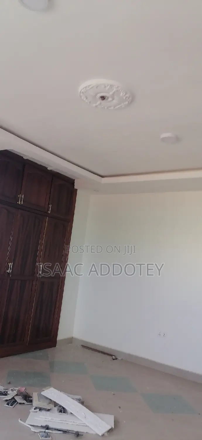 2bdrm Apartment in Spintex Bastona for rent