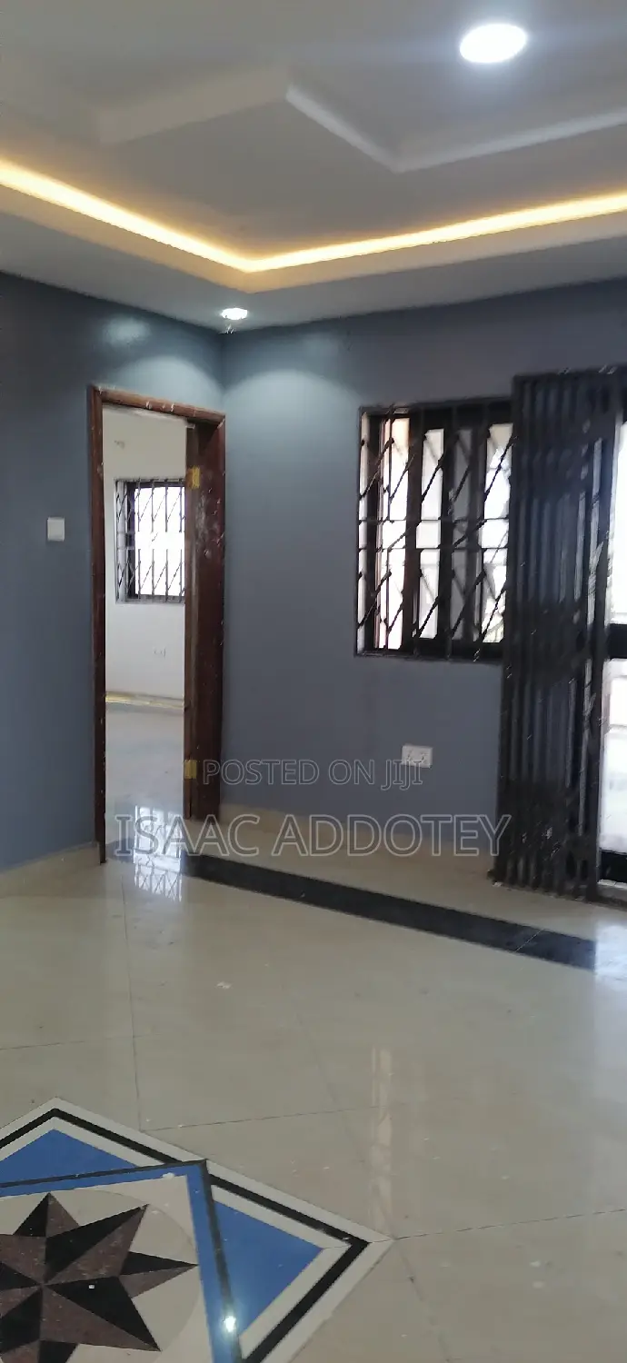 2bdrm Apartment in Spintex Bastona for rent