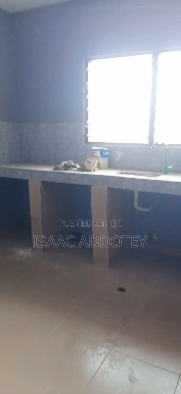 2bdrm Apartment in Spintex Coastal Down for rent