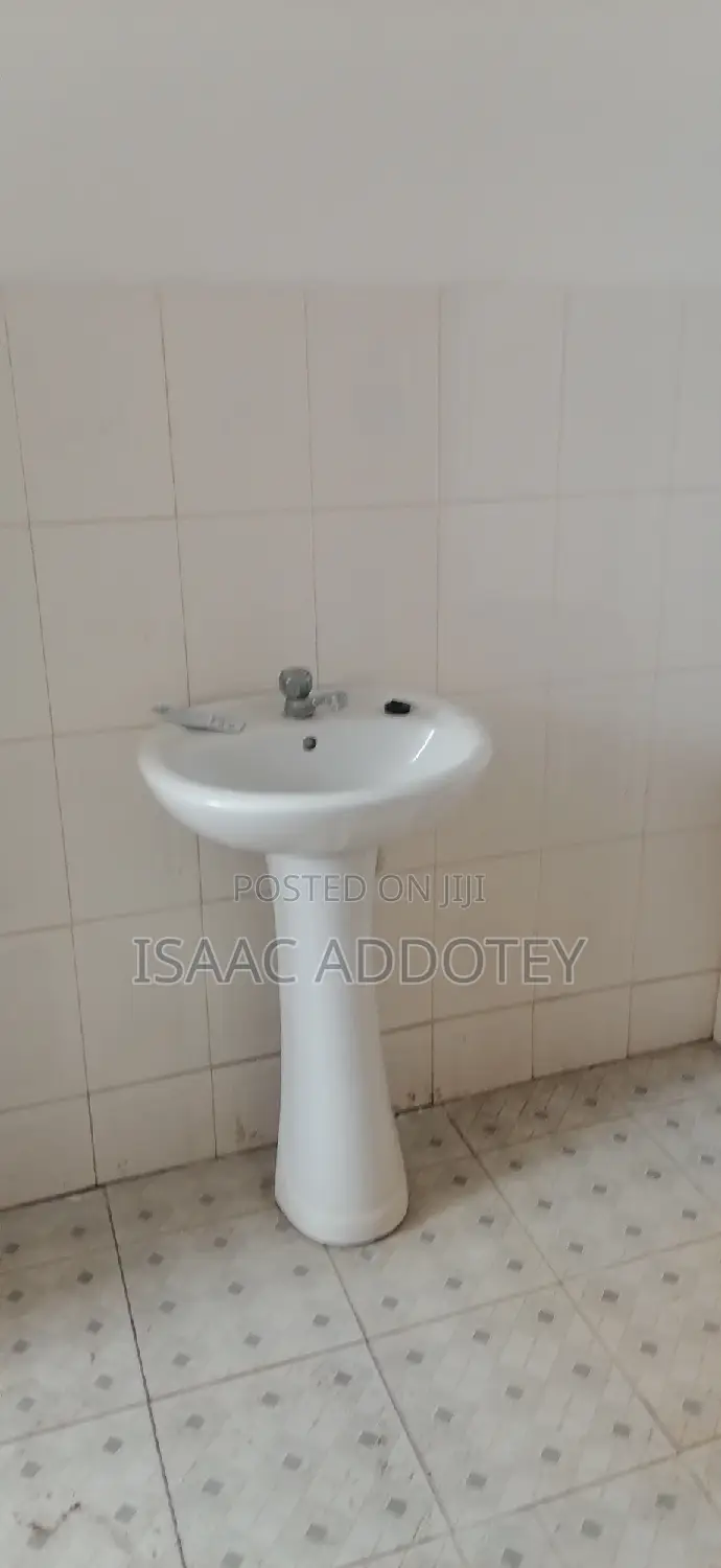 2bdrm Apartment in Spintex Coastal Down for rent