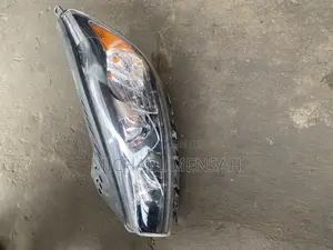 Kia Sorento 2019 Head Light