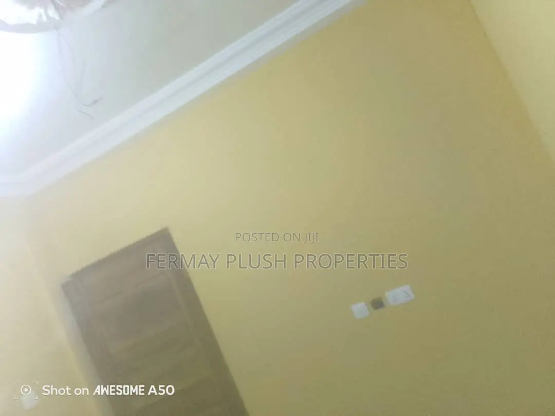 28 Room for Sale at Adenta