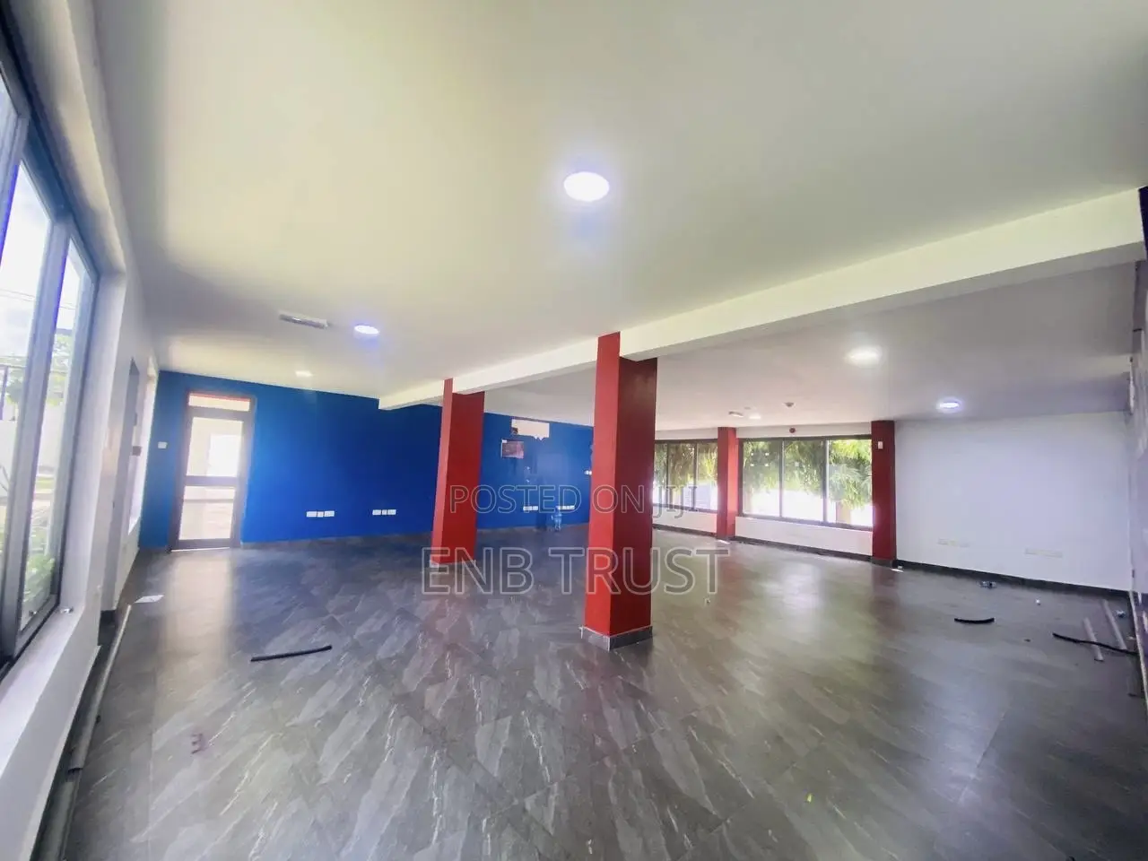 12 Bedrooms Office Space for Rent at Airport