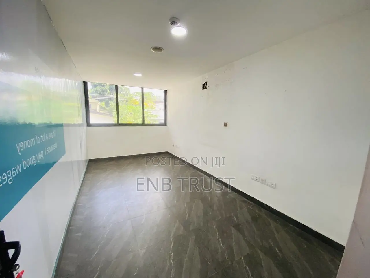12 Bedrooms Office Space for Rent at Airport