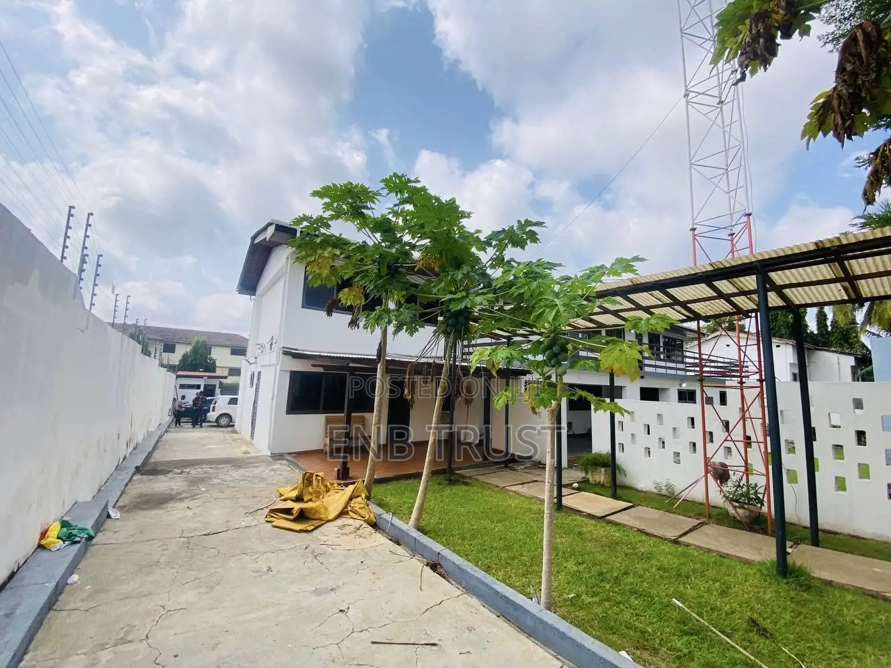 12 Bedrooms Office Space for Rent at Airport