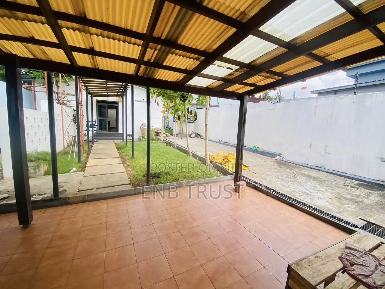 12 Bedrooms Office Space for Rent at Airport