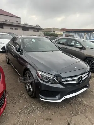 Mercedes-Benz C300 Sport 4dr AWD 4Matic Sedan (2.0L 4cyl 7A) 2015 Gray