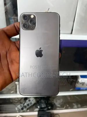 Apple iPhone 11 Pro Max 64 GB Black