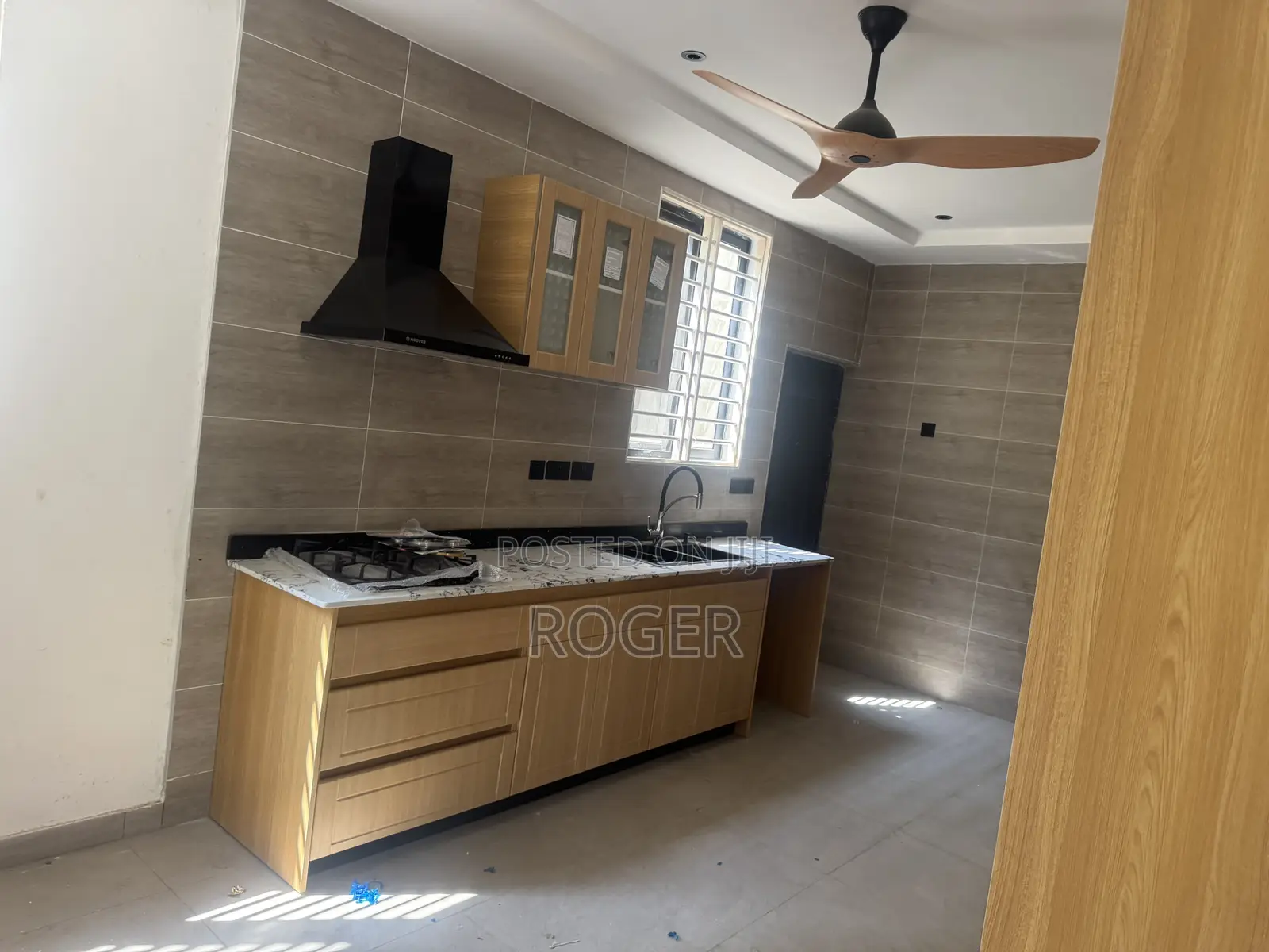 4bdrm House in Achimota Mile 7 for rent