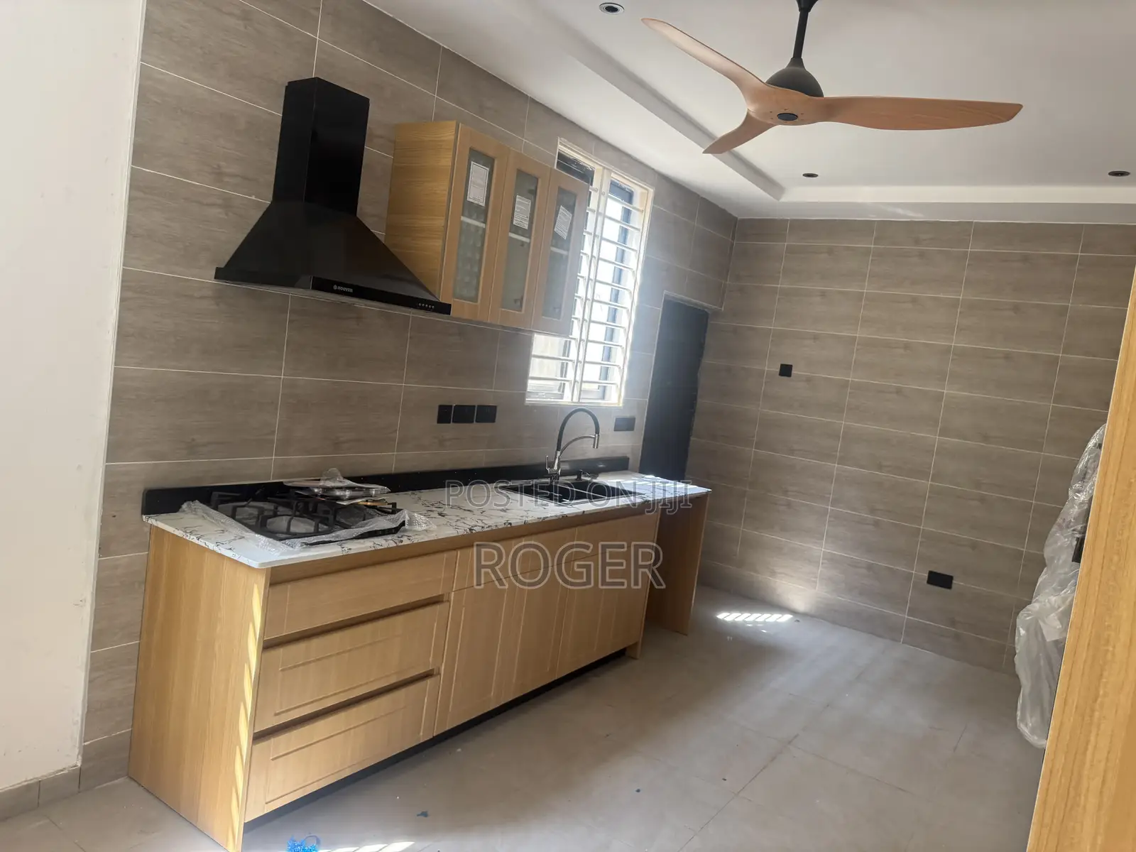 4bdrm House in Achimota Mile 7 for rent