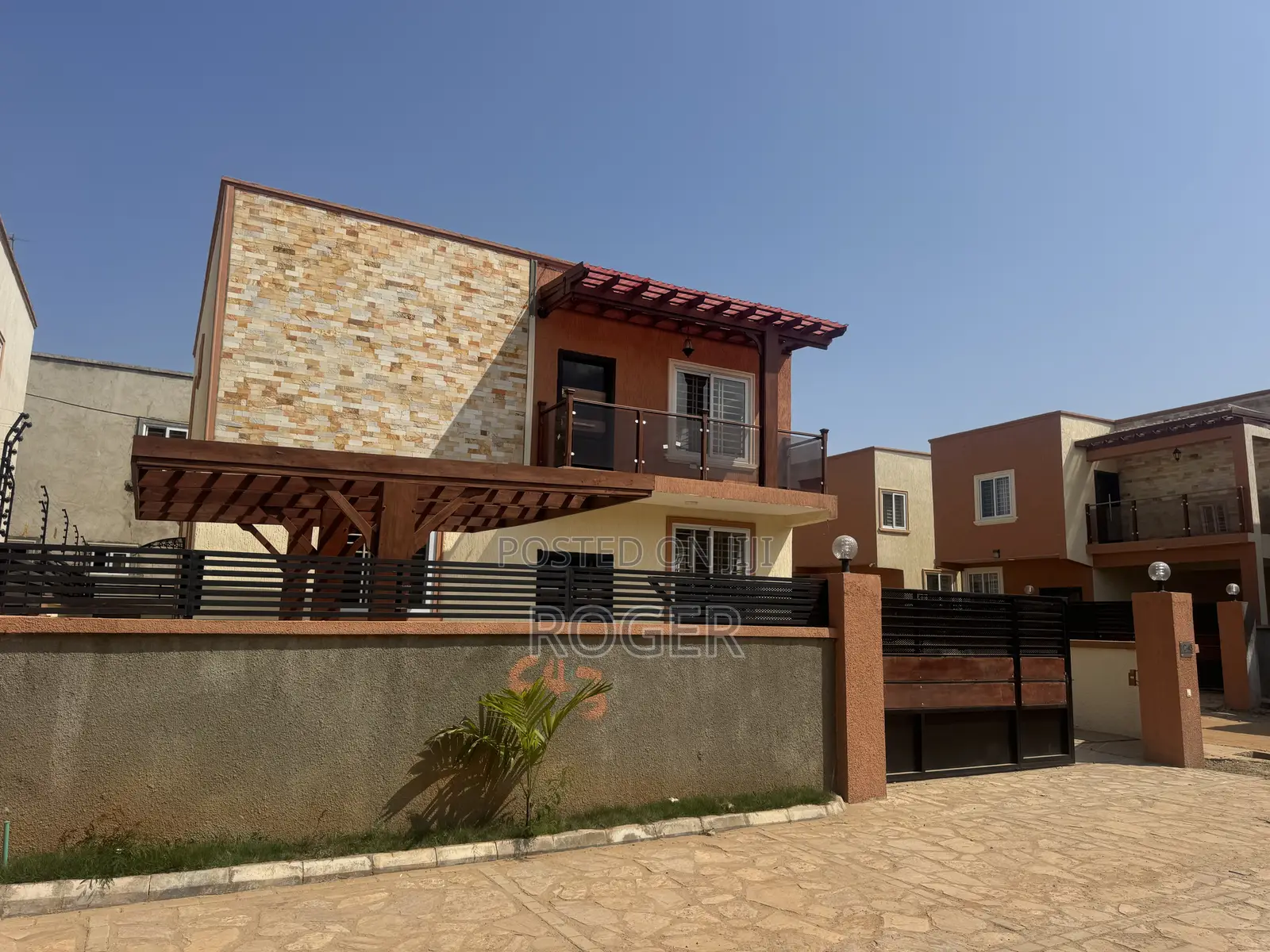 4bdrm House in Achimota Mile 7 for rent