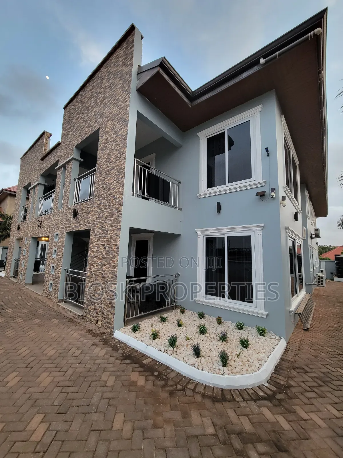 2bdrm Apartment in Biosk Properties, Oyibi for rent