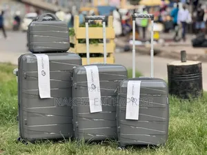Custom High-Quality Pp Travelling Suitcase With Carry-On