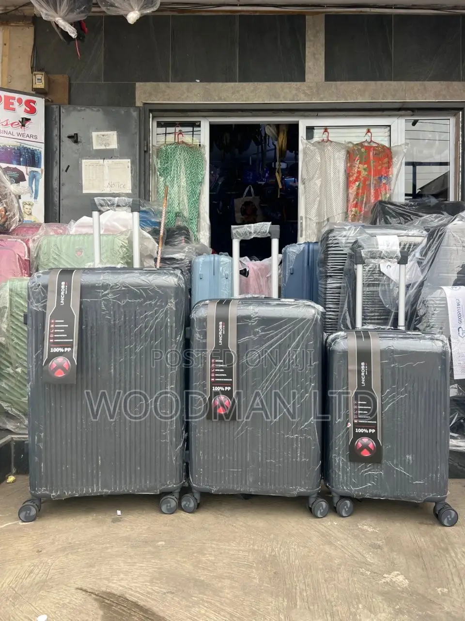 Anticrack Durable Suitcase