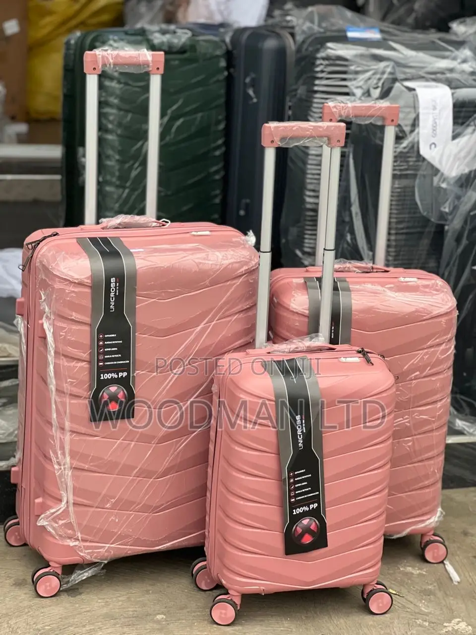 Anticrack Durable Suitcase