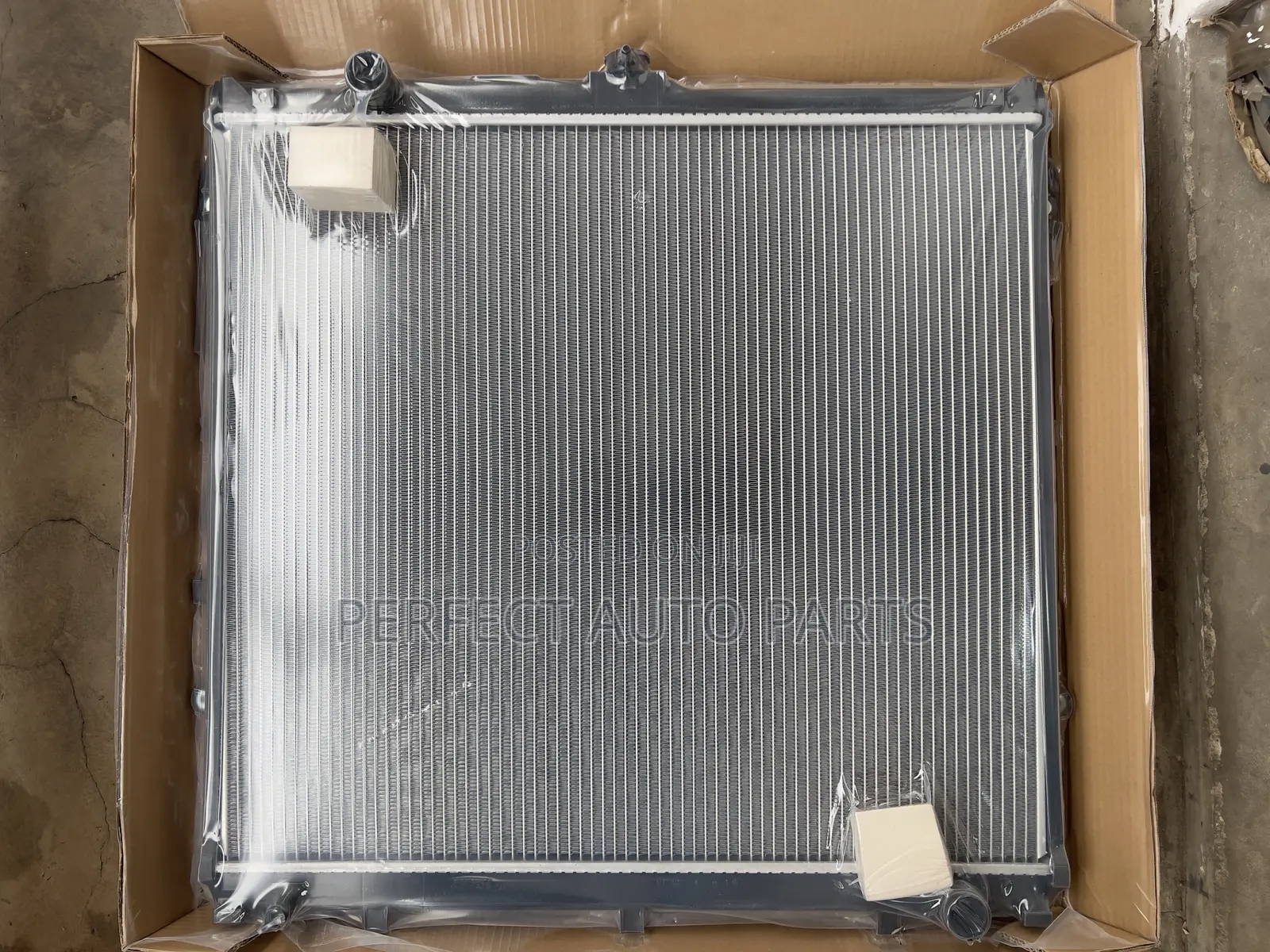 Toyota Sequoia and Tundra 2008 Radiator/ Water Tank