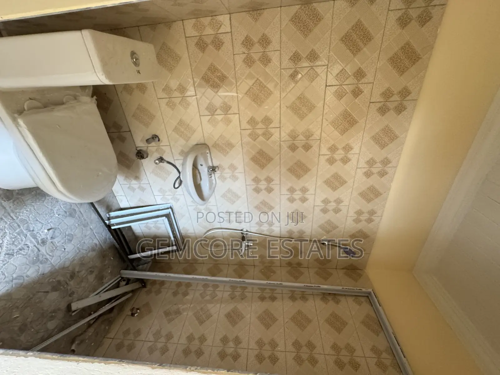 3bdrm House in East Legon Hills for rent