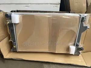 Elantra 2017 Radiator( All Elantra Radiators Available)/ Water Tank