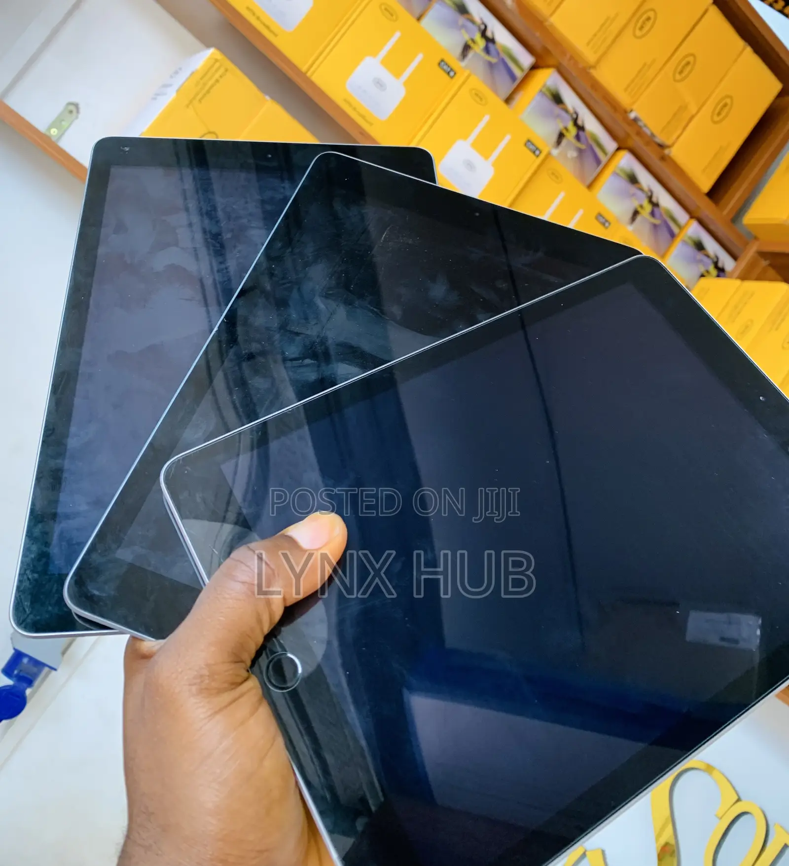Apple iPad 9.7 32 GB Gray