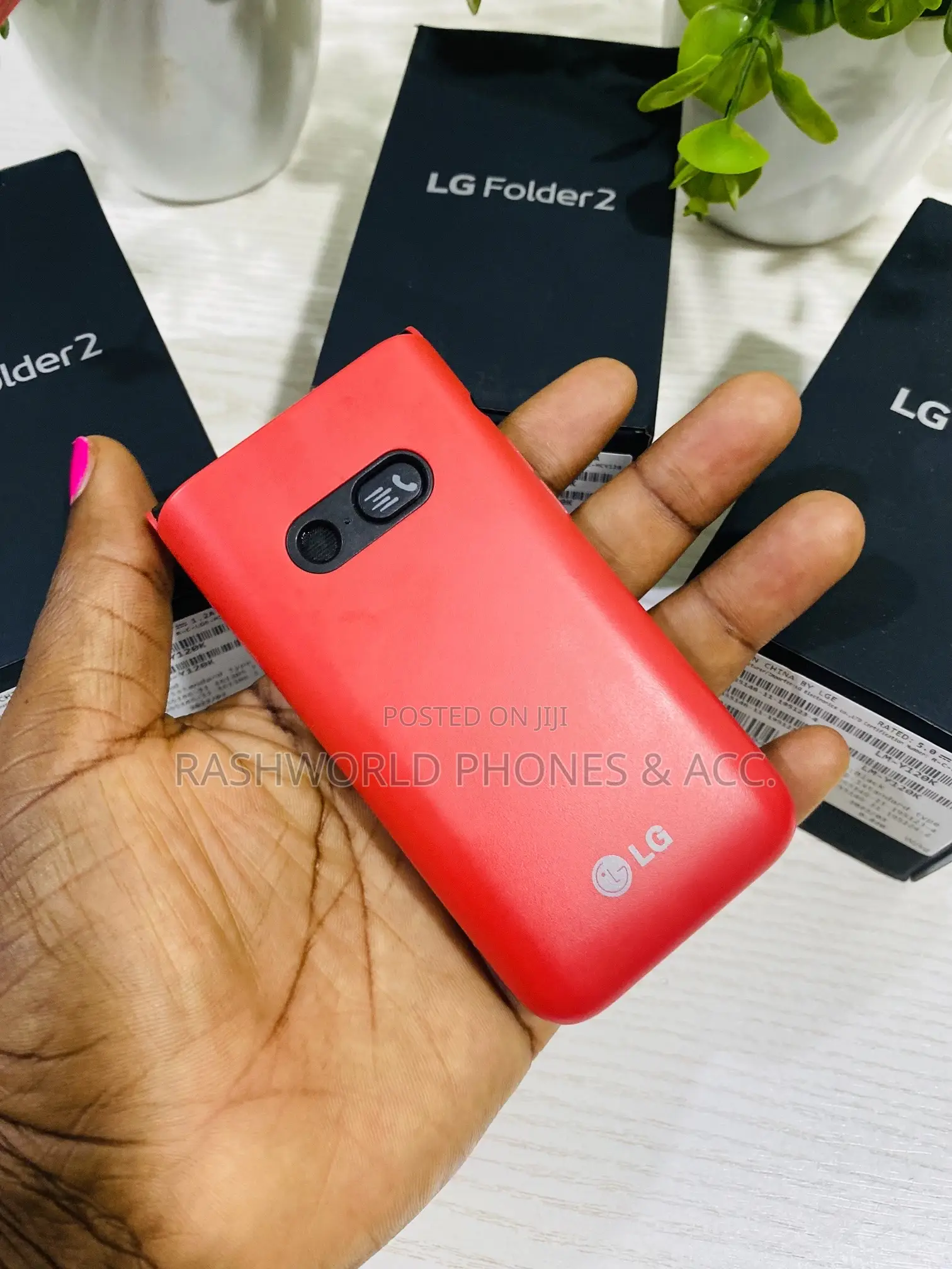 New LG Folder 2 8 GB Red