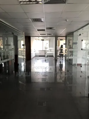 Office Space at Cantonment 200 Square Meters