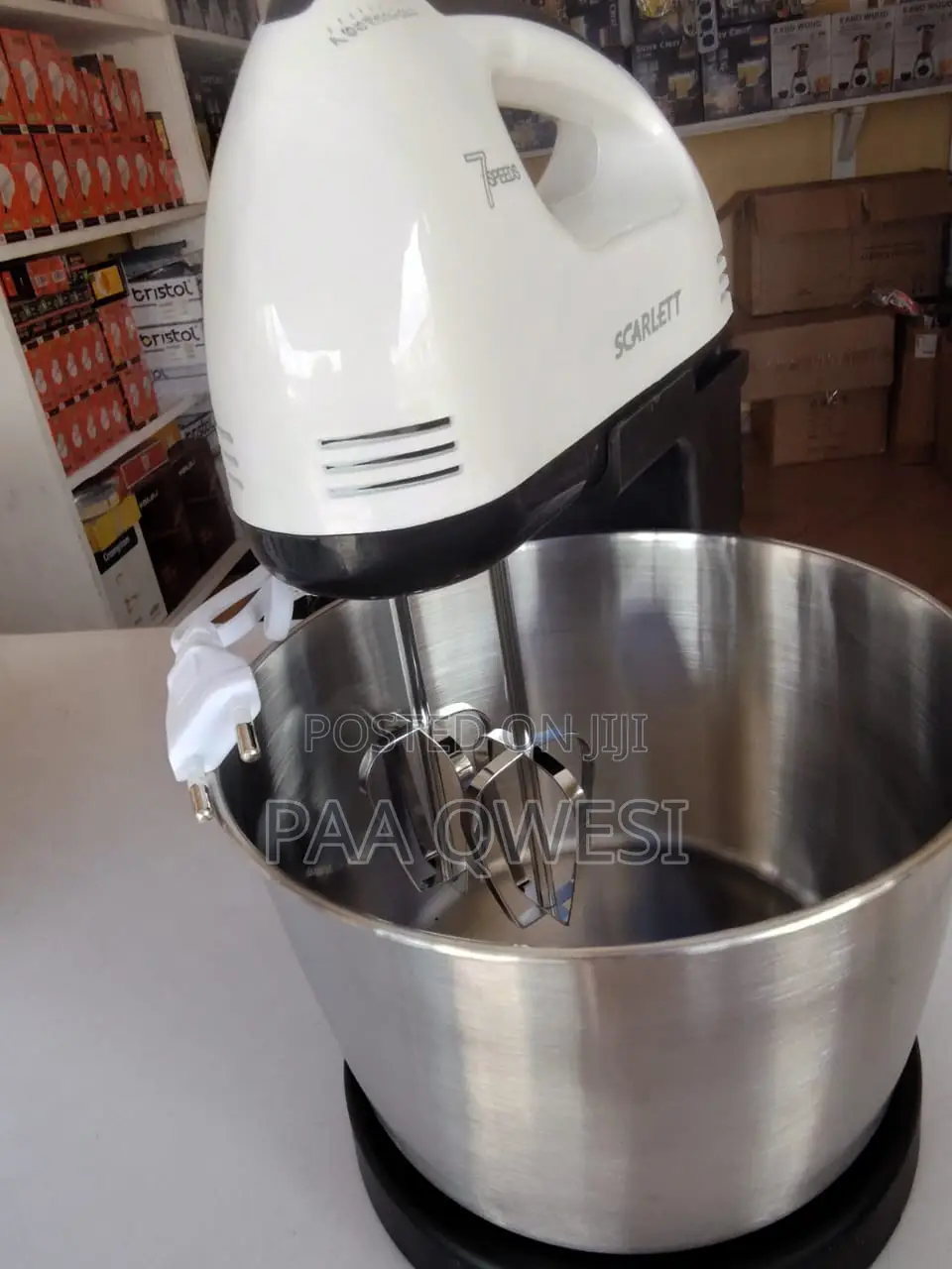 Scarlett 200w Hand Mixer – Portable Kitchen Helper