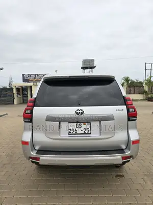 Toyota Prado Car Rental – Airport & Vip Services