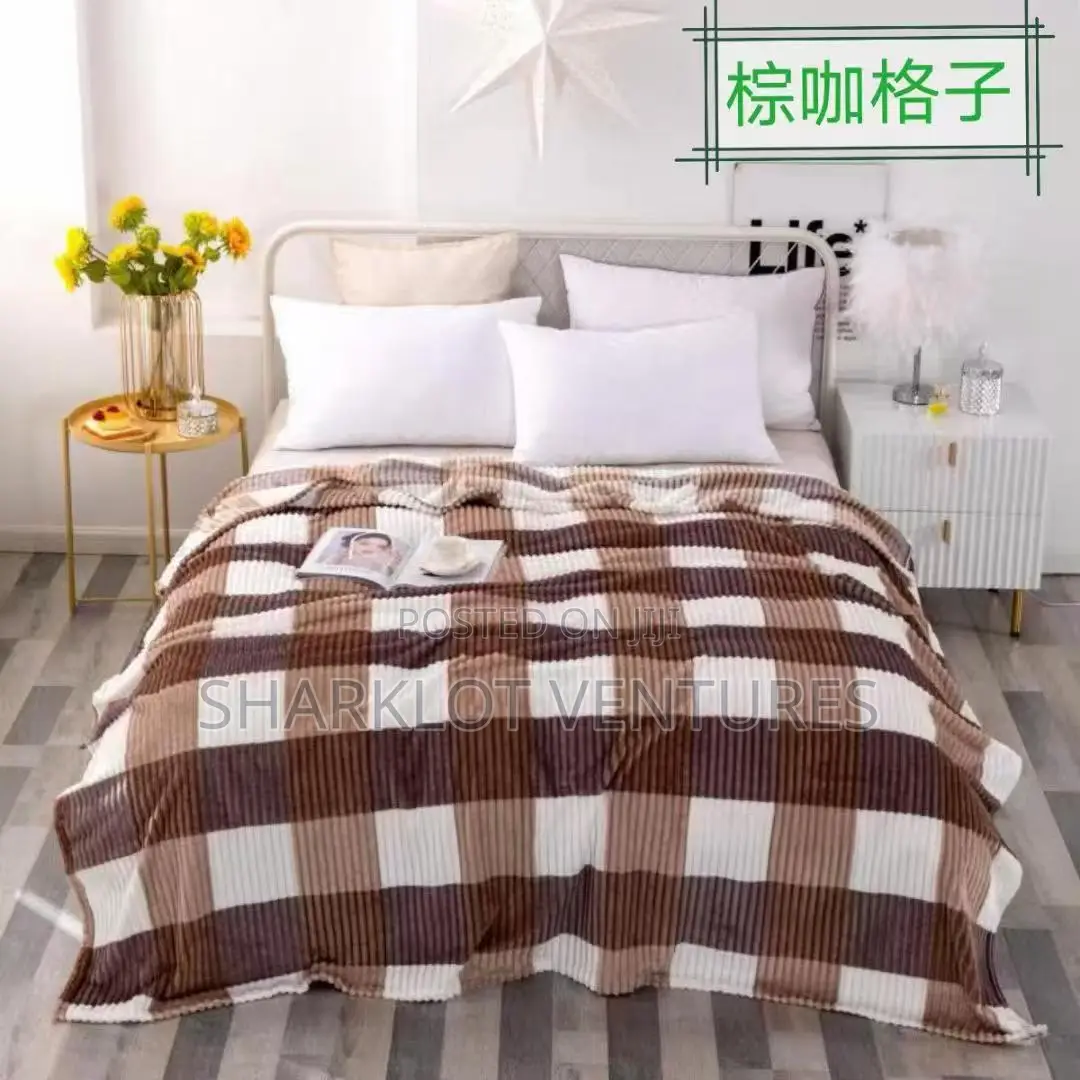 Bed Comforter With Pillow Cases( Queen Size)
