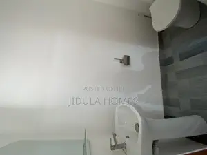 4bdrm Duplex in Agiriganor, School Junction for rent