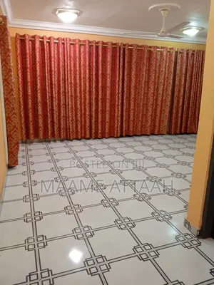 2bdrm Apartment in Salisbury Court, School Junction for rent