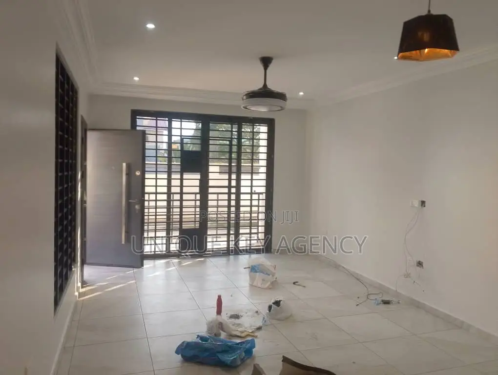 2bdrm Apartment in Unique Key Agency, Tseaddo for rent