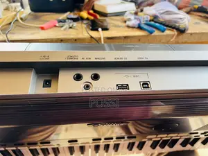 Yamaha PSR E443 From Uk