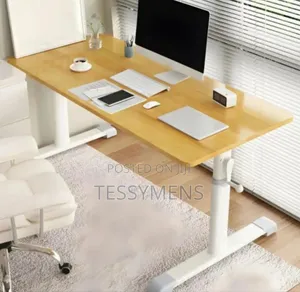 Manual Adjustable Table (120 by 60 Cm)