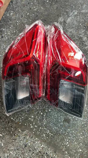 Honda Civic 22 Tail Light Pair