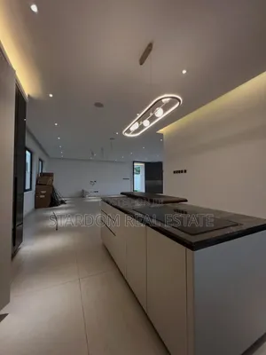 4bdrm Duplex in Cantonments for sale