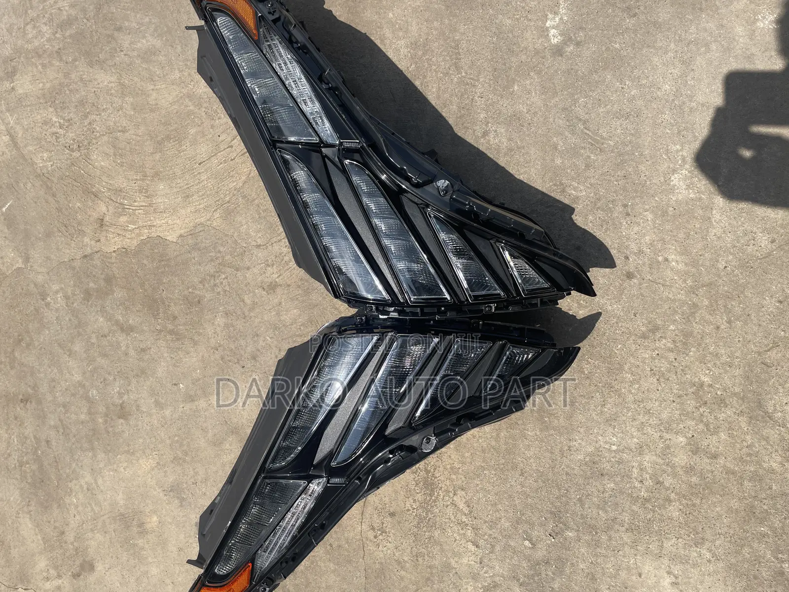 Hyundai Tucson 2016- 2024 Headlights Available