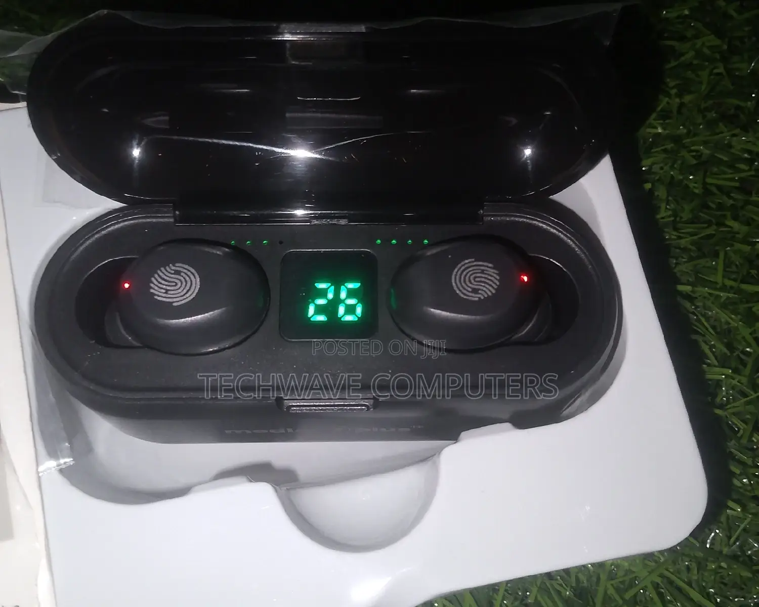 Media 7 Plus Earbuds