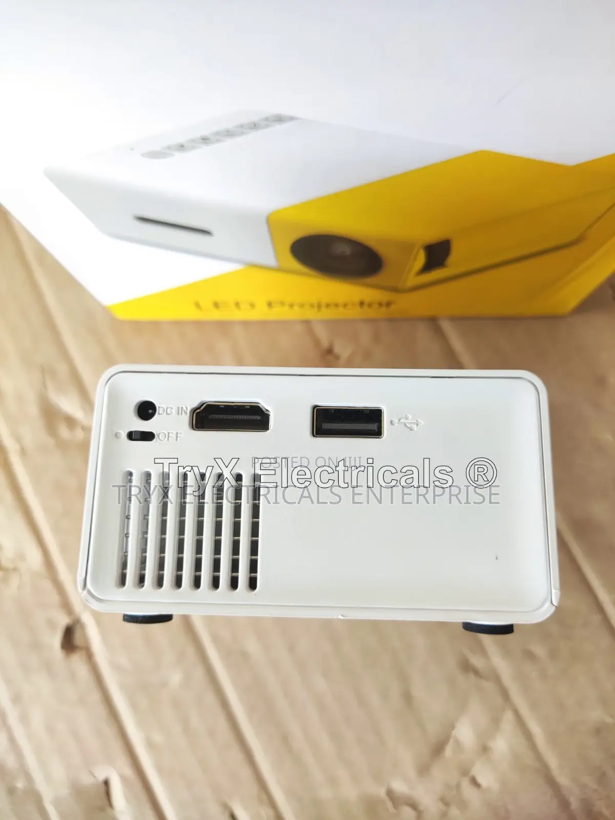 Compact Projector