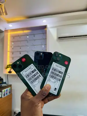 Apple iPhone 13 128 GB