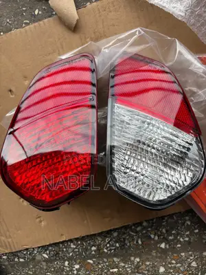 Outlander 2018 Back Bumper Light Pair