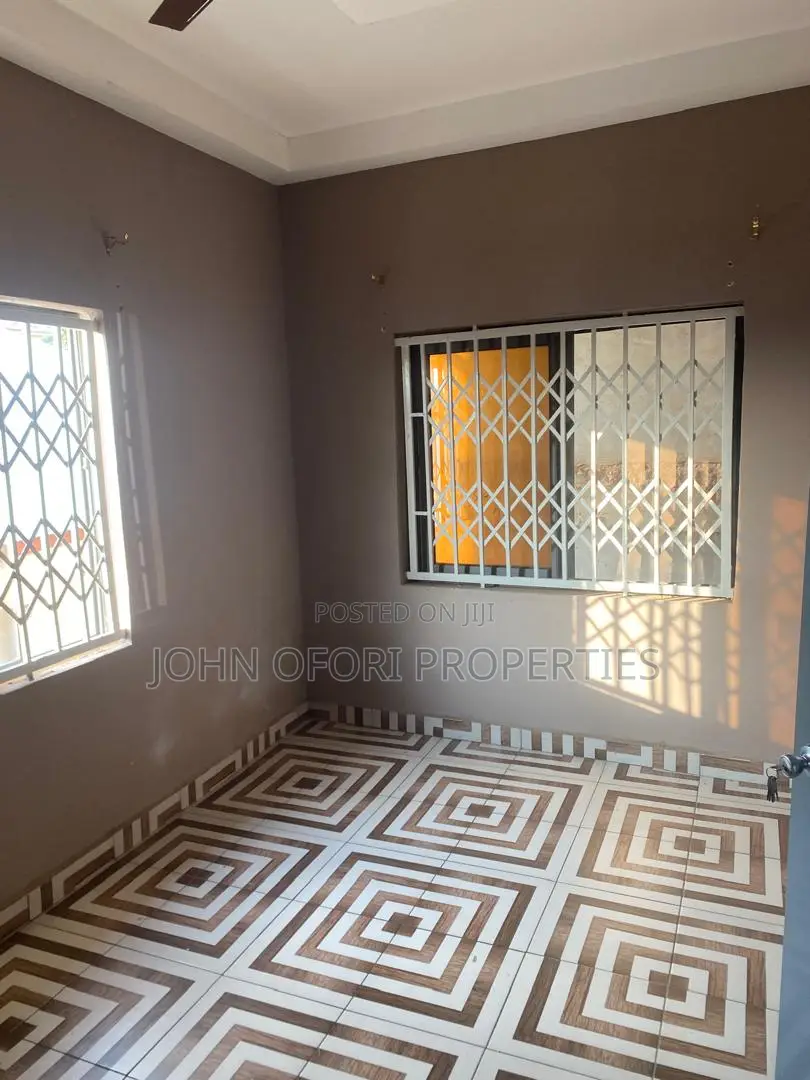 1bdrm Apartment in Ayeduase, Kumasi Metropolitan for rent