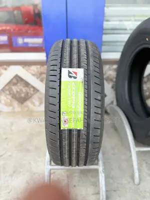 Original Bridgestone 225/55r17 Tyres Available For All Cars
