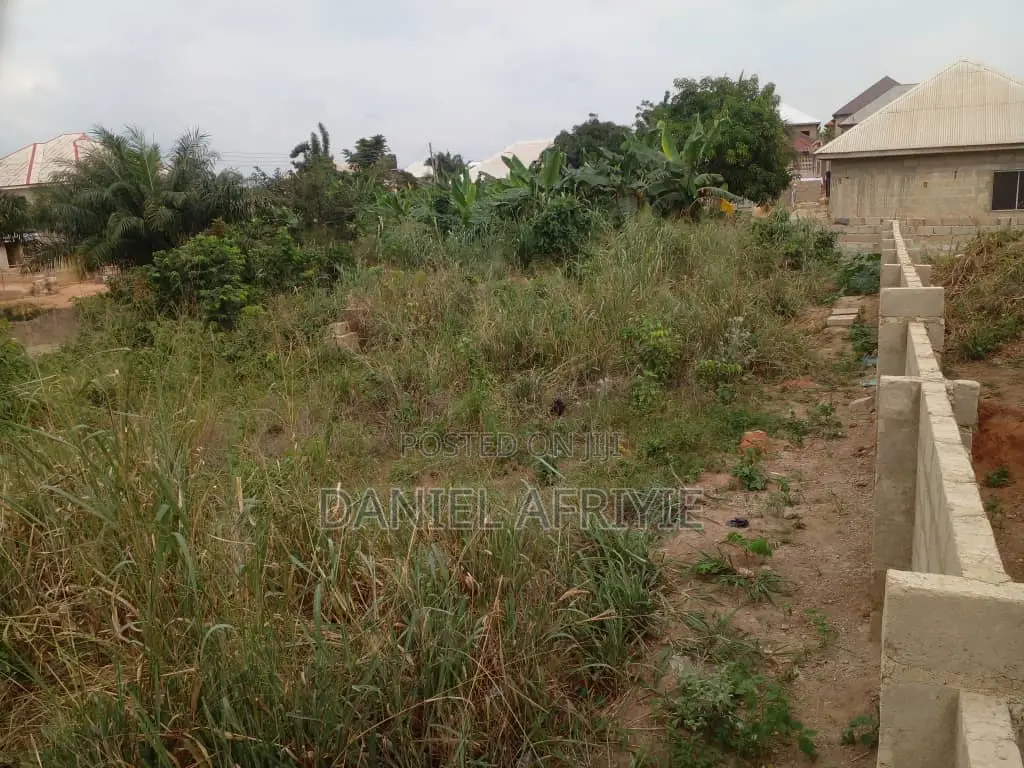 Full Plot of Land With Fence Wall for Sale at Atonsu Sawua