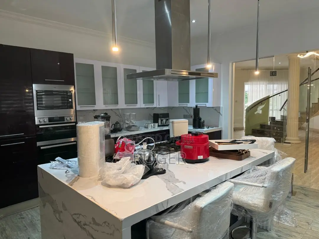 7bdrm House in Airport East for rent