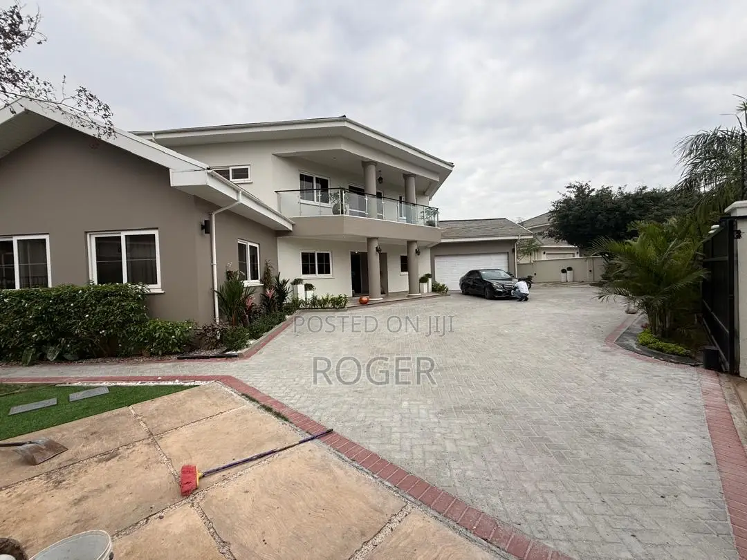 7bdrm House in Airport East for rent
